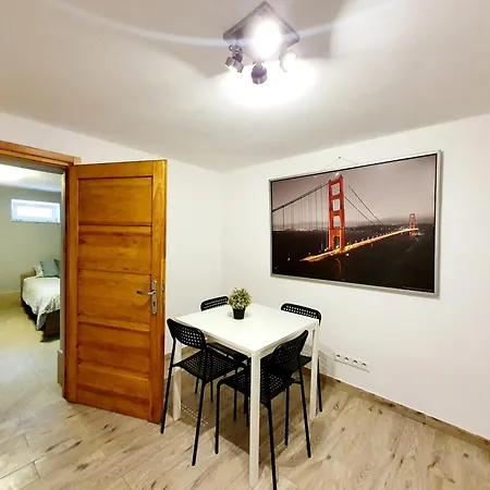 Portowcow Brzezno I Apartman *