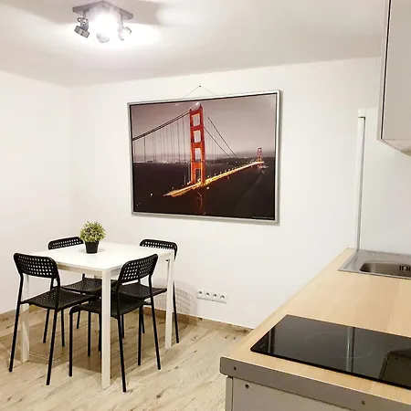 Portowcow Brzezno I Apartament *